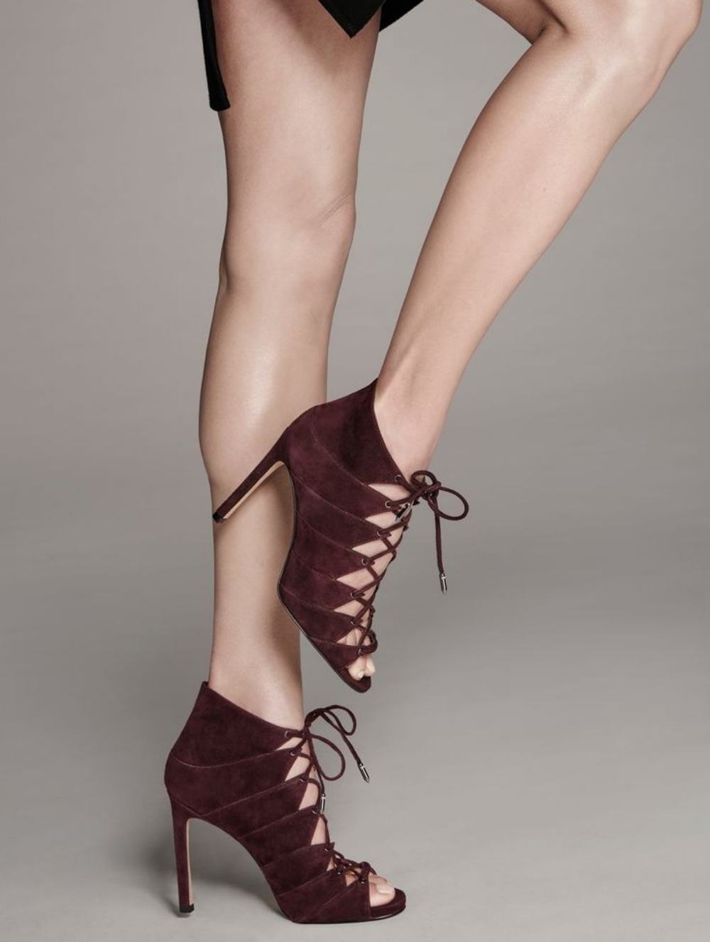 Dolce Vita Hanoa Lace Up Open Toe Suede Peep Toe Ankle Heels in Burgundy Size 9